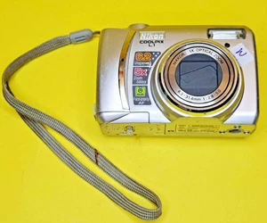 🔥NIKON COOLPIX L1 6.2MP DIGITAL CAMERA 5X OPTICAL ZOOM COMPACT POINT & SHOOT🔥 - Foto 1 di 16