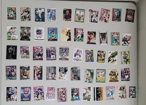 Lot of 134 Different HOF Quarterback Football Cards Mostly 2000s Brady, Favre,.. - Picture 1 of 20