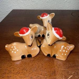 Christmas Reindeer Salt & Pepper Shakers Ceramic Figurines Table Display Decor - Picture 1 of 14