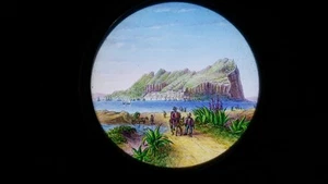 1860'S ANTIQUE MAGIC LANTERN SLIDE - GIBRALTAR - PAINTED GLASS & WOOD - Picture 1 of 3
