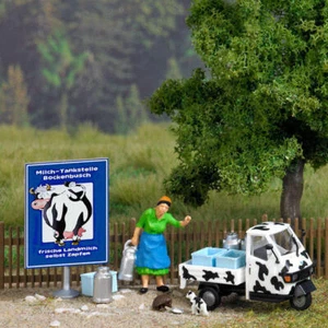 Busch 7720 Mini Scene: Modern Milkman - Picture 1 of 1