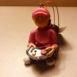 Ornament Central Video Game Player Female. OC- 095-FBR Brown Hair - Picture 1 of 2