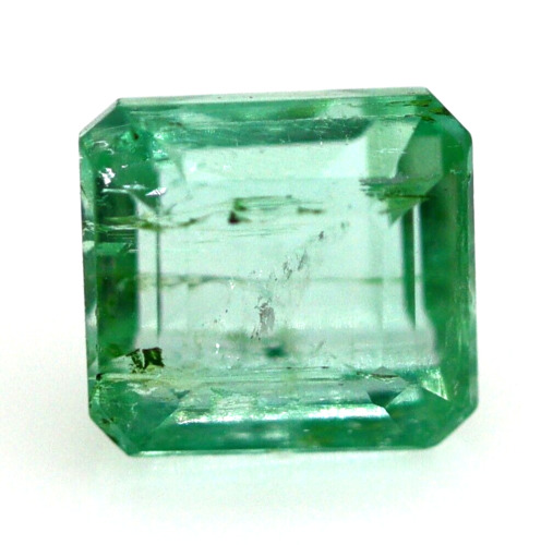Foto 1 di 9