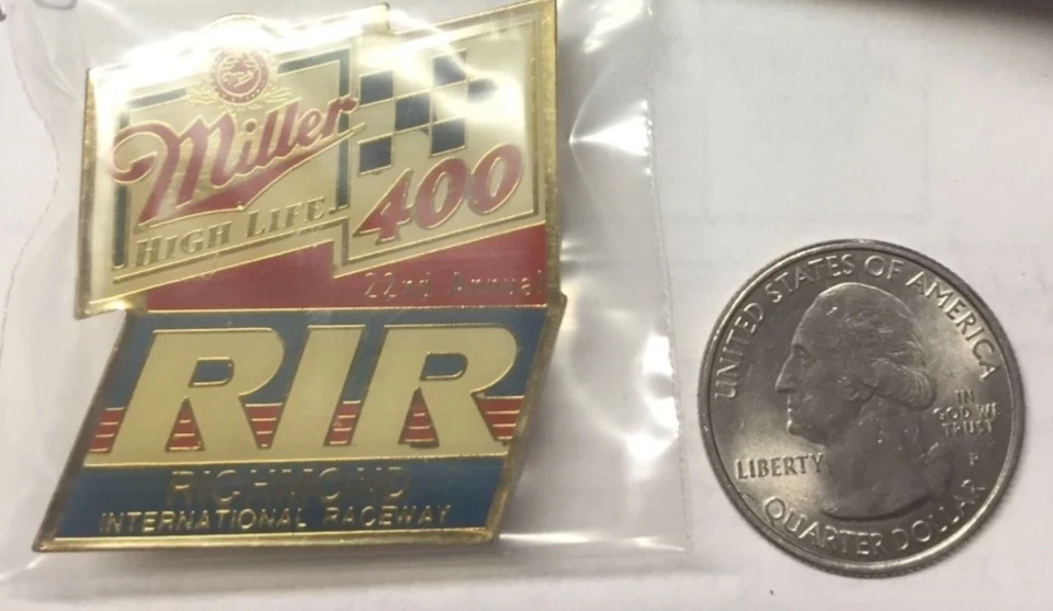 Prendedor Nascar de colección Miller High Life 400 22nd Annual Richmomd Int Raceway Foto 1 de 1