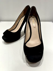 Prada Peeptoe schwarze Wildleder Plateau Heels Gr. 38,5 / US 8,5 - Bild 1 von 8