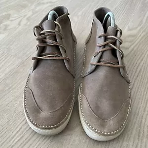 SPERRY Top-Sider Chukka Uomo Taglia 10M Top Alto Marrone Chiaro/Camoscio Taupe - Foto 1 di 14