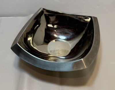 Yamazaki Signature Collection Bowl 18/10 Stainless Steel Figural Square Shape - Image 1 of 4