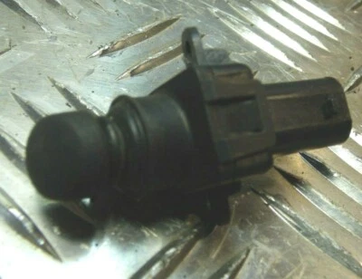 Interruptor manija puerta exterior original JEEP COMPASS II 2021 MOPAR 68160779AB Foto 1 de 2