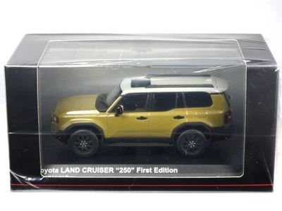 KYOSHO 1/43 TOYOTA LAND CRUISER 250 ZX FIRST EDITION SAND/ LIGHT GRAY KS03927SG1 - Image 1 of 4