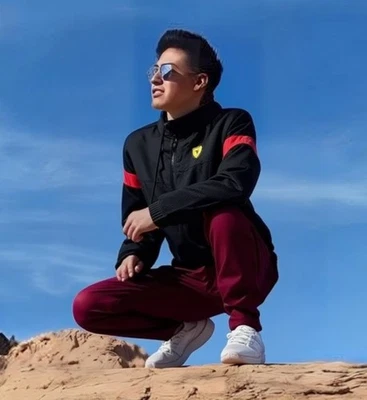 Chaqueta Windbreaker Vintage PUMA Ferrari Scuderia Negra Roja Nylon Glanz - Image 1 of 4