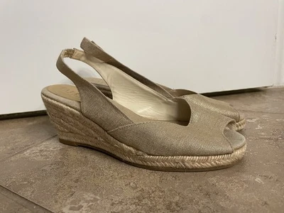 Alpargata Lauren Ralph Lauren dorada brillante cuña para mujer 7,5 honda punta abierta Foto 1 de 4