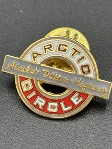 Alaskas Dalton Highway - Polarkreis Tourist Reise Souvenir Pin - Bild 1 von 5