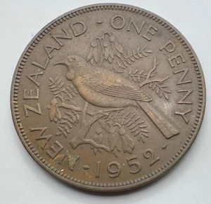 1952 New Zealand Penny - One Penny - Bronze Coin - Bird - Free Shipping - Picture 1 of 4