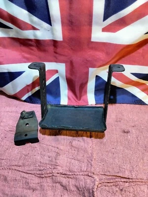 1967-1970 BSA A50 A65 CAJA DE BATERÍA SOPORTE BANDEJA BASE 68-4595 Foto 1 de 4