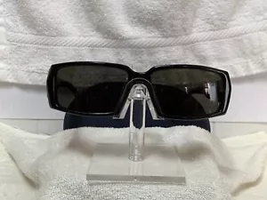Migrashade Eyewear Sun Blocker Gray Polarized Sunglasses for Bright Daylight - Picture 1 of 9