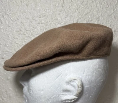 Chapéu boné vintage Kangol masculino bege cabbie jornaleiro lã bronzeada feito na Inglaterra tamanho G - Imagem 1 de 4