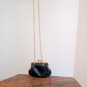 Ted Baker Crossbody Black Leather Bag with Kisslock Opening - Picture 1 of 6