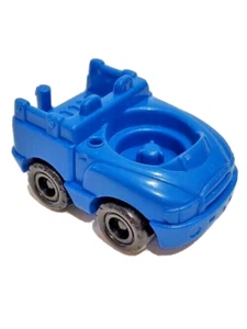 Fisher Price Little People Blue Tow Truck Wrecker - Picture 1 of 3