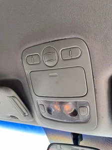 2006 7 8 9 10 11 12 13 2014 Kia Sedona Overhead Console Dome Light LAMP - Picture 1 of 2