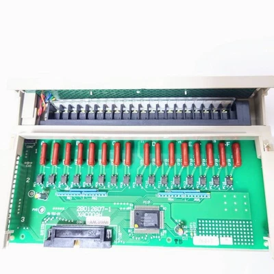 HITACHI XAC10AH 62GCD H-Series 16PTS. AC Input Module No box, but unused item. - Image 1 of 4