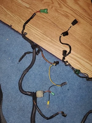 Arnés de cableado principal para motocicleta Suzuki Foto 1 de 3