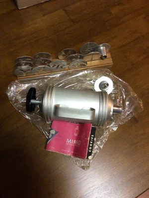 Vintage Mirro Cookie Press  3 Decorator Tips 12 Plates Recipe Book  Wood Tray#14 - Image 1 of 4