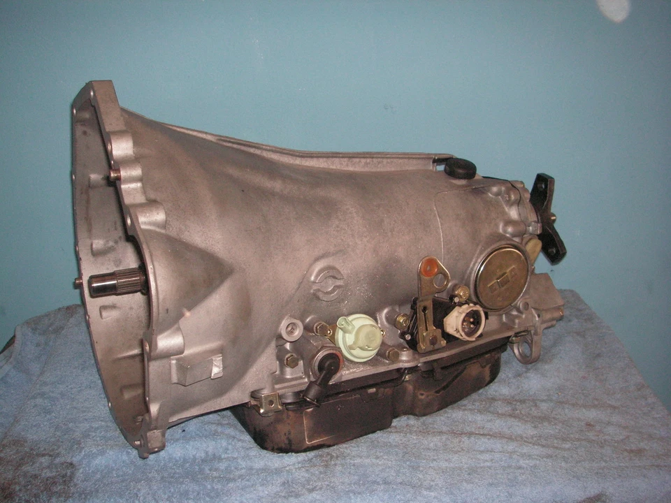 Transmisión automática Mercedes-Benz R 107 300 SL 722 322 Foto 1 de 1