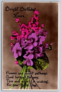 Brillantes horas de cumpleaños, flores, rima, postal con foto real de 1934 de colección - Imagen 1 de 2