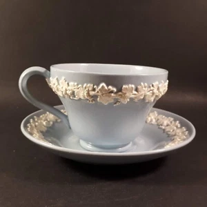 1950s Wedgwood Etruria Barlaston Queensware Cream on Lavender Cup & Saucer Mint - Bild 1 von 11