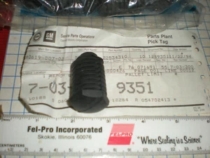 GM BUMPER HOOD ADJ FRT 22534310            M - Bild 1 von 2