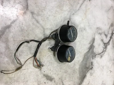 74 Honda CB 200 CB200 T CB200T gauges speedometer tachometer meters Foto 1 de 4
