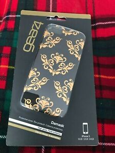 Gear4 IC553G Hard Clip-On Case for iPhone 5 - Black/Gold Damask
