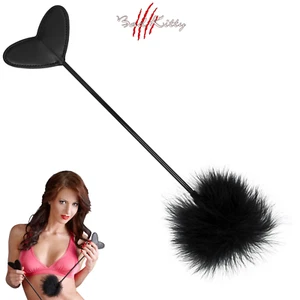 Bad Kitty Kunstleder Crop Peitsche mit weichen Federn schwarz - Bild 1 von 3
