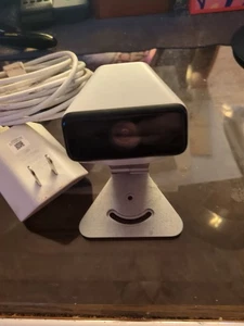Xfinity Outdoor Xchc2AEW Home Wireless Security Camera 720P Hd White SCHX4AEW - Picture 1 of 3