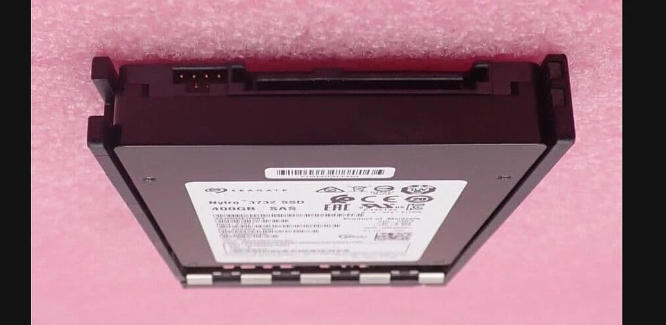 FUJITSU SSD 400GB - S26361-5666-L400 (SAS) hot swap 12GB/s 2.5" - Image 1 of 1