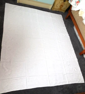 Vintage Damask Tablecloth 53x62" White on White Iceland Poppy Design Very Nice - Picture 1 of 8