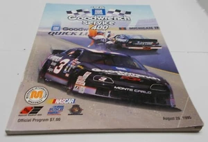 1995 NASCAR Winston Cup Track Program - Goodwrench Service 400 - 8.20.95 - MIS  - Bild 1 von 3