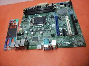 Scheda madre desktop Dell Optiplex 790 0J3C2F DT/MT + schermo IO TESTATA - Foto 1 di 3