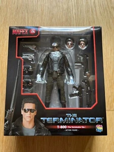 Medicom MAFEX No. 176 The Terminator T 800 Action Figure - Picture 1 of 1