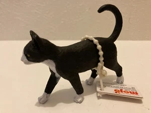 MOJO Black & White Cat Plastic Farm Figures - 2014 WITH TAGS Feline figure Kitty - Picture 1 of 16