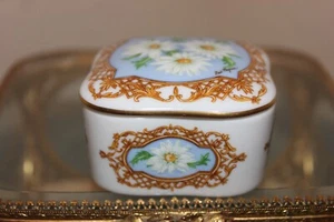 Vintage Heritage House 1990 Porcelain Music Box, Ltd Edition, The Way We Were - Picture 1 of 9