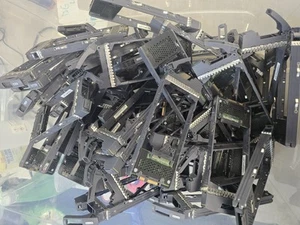 Job Lot 96x NetApp 111-00721+A0 SAS Drive Tray Caddy Sleds - Afbeelding 1 van 8