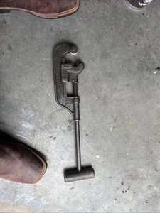 Vtg 1909 "TRIMO" No 2 Made In USA 1/4 To 2 Inch Heavy Duty Steel Pipe Cutter - Picture 1 of 8
