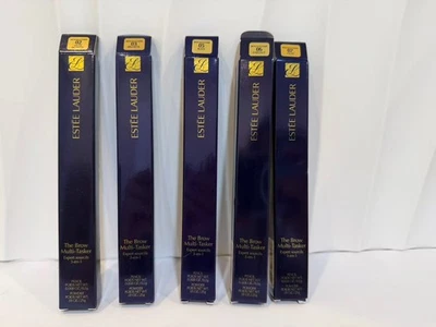 Estee Lauder The Brow Multi-Tasker Expert-Sourcils 3-en-1 Eye Choose Your Shade - Image 1 of 3