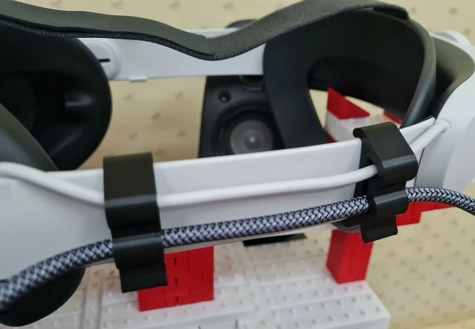 Cable Clip for Oculus / Meta Quest 2 Elite Strap or Kiwi Strap