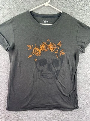 Camiseta para mujer City Streets negra calavera y rosas manga corta cuello redondo mediana Foto 1 de 4