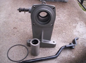 th350 np205 Adapter and Shifter CHEVY GM - Picture 1 of 10