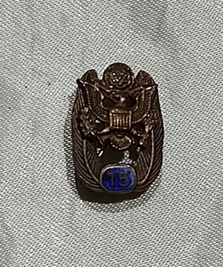 United States Military 15 Years Service Lapel Pin Badge - Picture 1 of 2