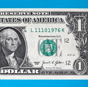 November 10, 1976 (L 11101976 K) BIRTHDAY Note $1 One Dollar Bill *UNC* - Picture 1 of 4