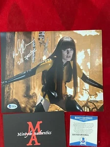 MALIN AKERMAN AUTOGRAPHED SIGNED 8x10 PHOTO! WATCHMEN! BECKETT COA! - Picture 1 of 1